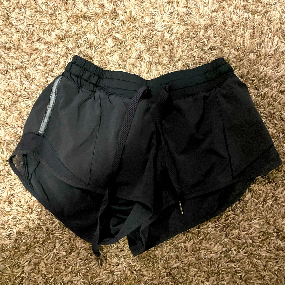 Lululemon shorts, size 4 black , used but in good condition